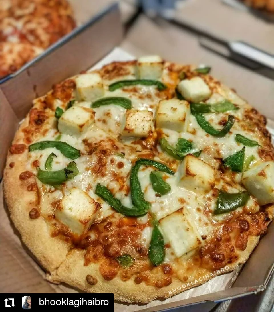 PANEER MAKHNI PIZZA Cheese Burst (M)