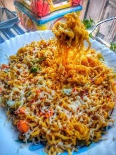 Veg Cheese Maggi (Large)