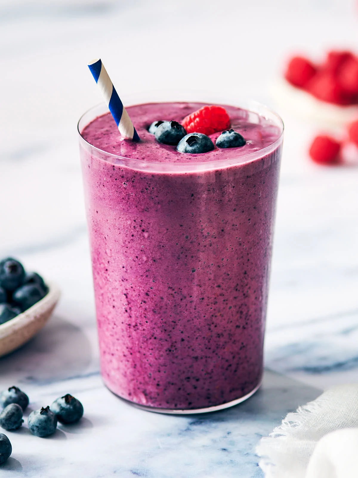 BLUEBERRY CHEESE SHAKE