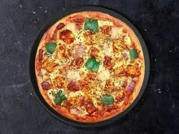Kadhai Paneer Pizza (Regular)
