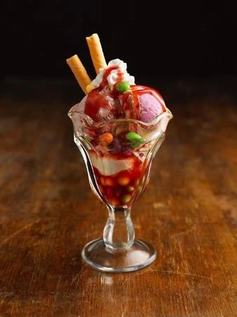Tutty Frutti Sundae