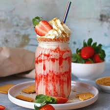 STRAWBERRY CHEESE SHAKE