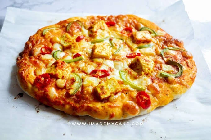 PANEER MAKHNI PIZZA Regular