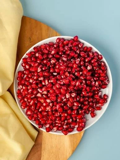 Anar Cut fruit