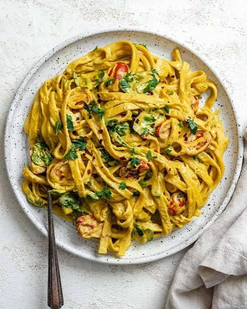 Cream Circuit Pasta