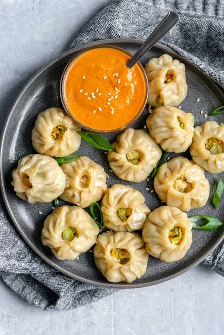 Veg Fried Malai Momos (10 Pieces)