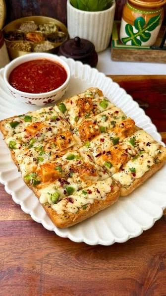 Paneer Cheese Garlic Bread