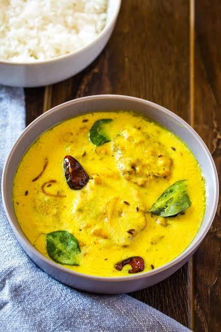 Kadi Pakoda