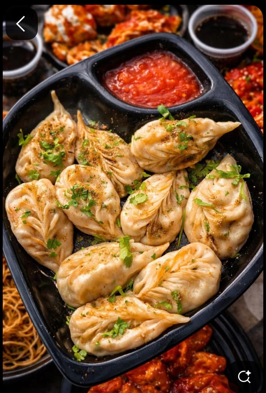 Veg Steam Momos (8pc)