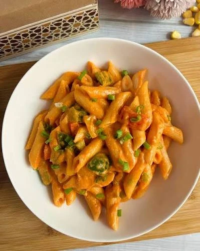 Makhni Sauce Chicken Pasta