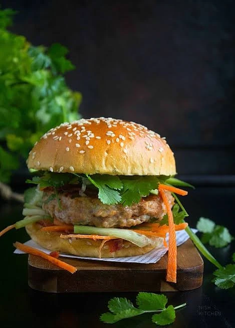 Makhni Chicken Burger